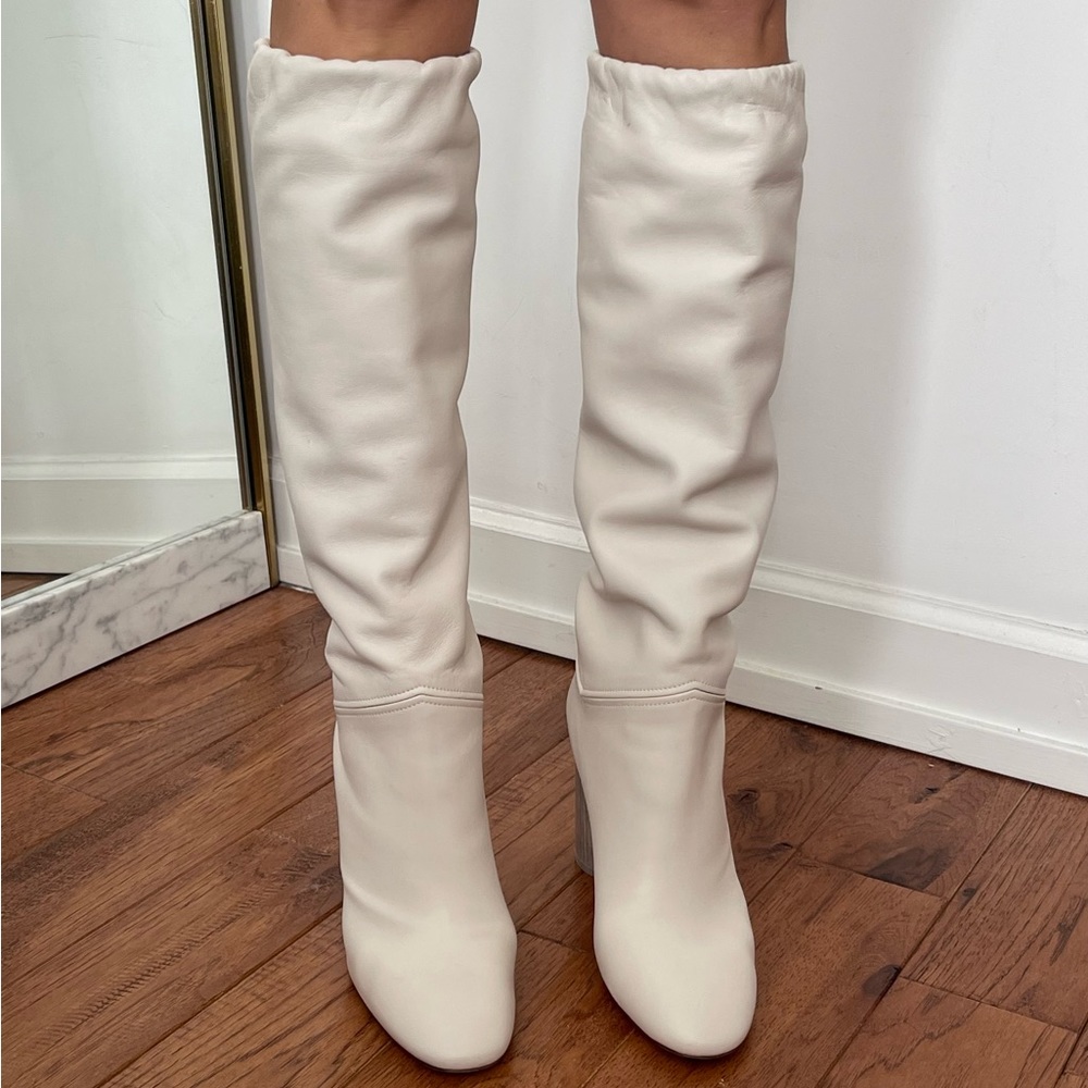 NEW Loro Piana Tilda Lambskin Ivory Knee Boots US 10